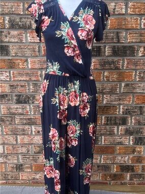Loveappella Navy jumpsuit romper from Stitch Fix Medium Petite